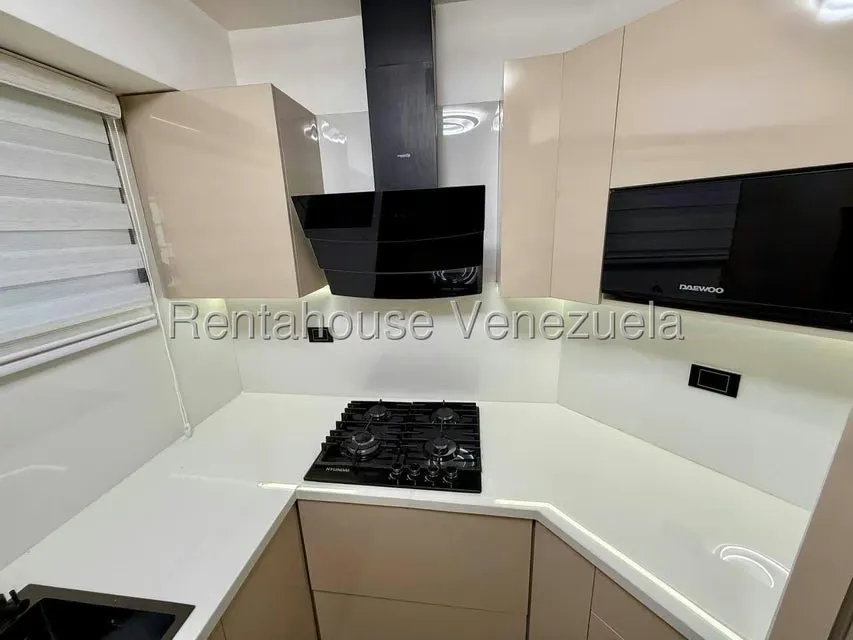 Apartamento (1 Nivel) en Venta en El Rosal, Distrito Metropolitano - 14