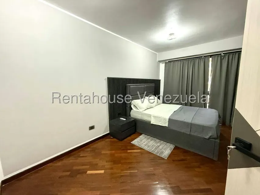 Apartamento (1 Nivel) en Venta en El Rosal, Distrito Metropolitano - 22