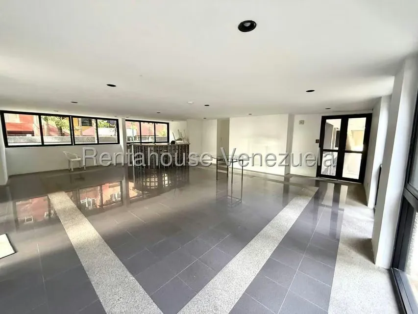 Apartamento (1 Nivel) en Venta en El Rosal, Distrito Metropolitano - 37