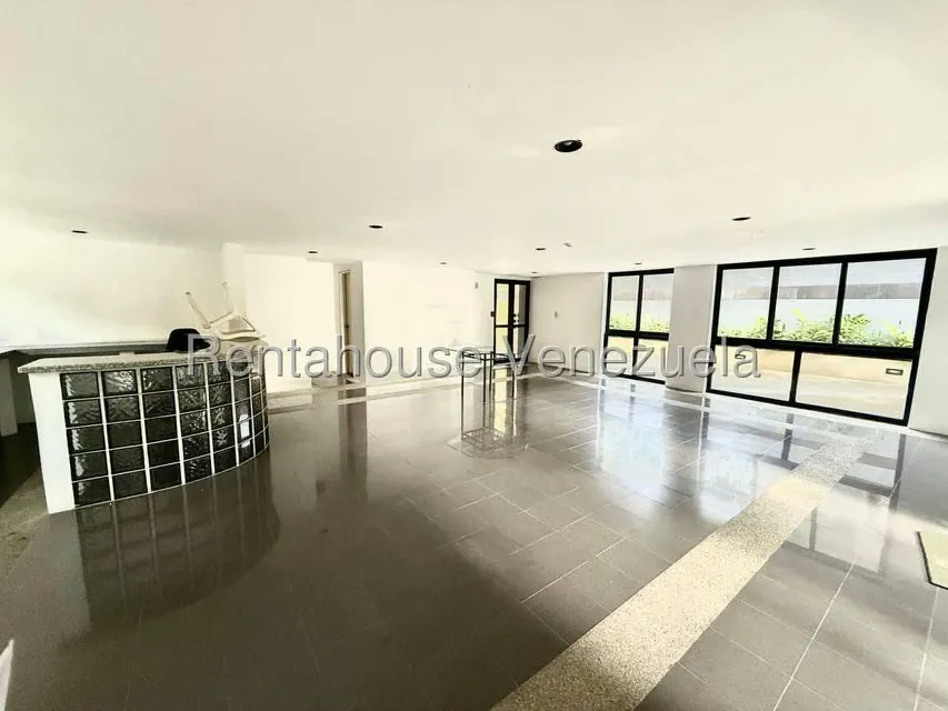 Apartamento (1 Nivel) en Venta en El Rosal, Distrito Metropolitano - 38