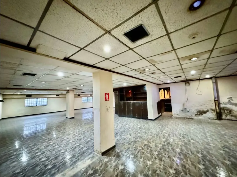 Se alquila casa comercial 780m2 Bello Monte - 3