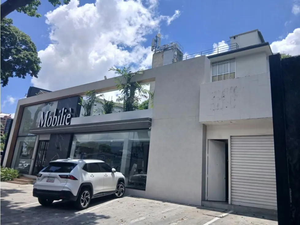 Edificio en venta 1090m², CHUAO AV PRINCIPAL **