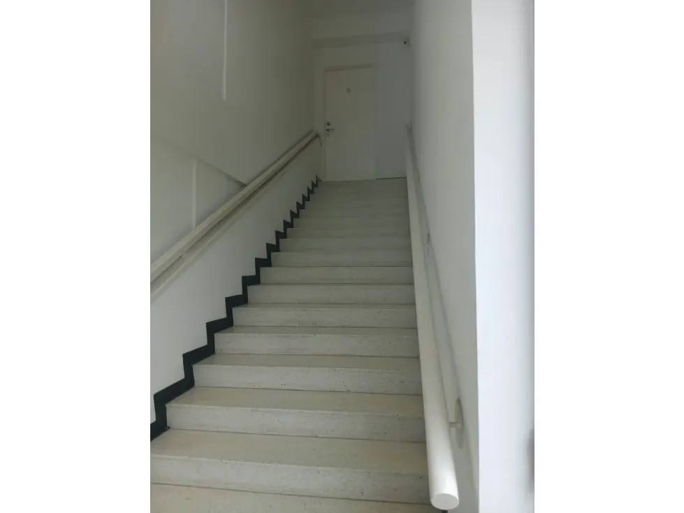 Edificio en venta 1090m², CHUAO AV PRINCIPAL ** - 5