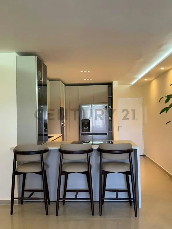 Moderno apartamento de 3 habitaciones en Conjunto Residencial Esturion - 2