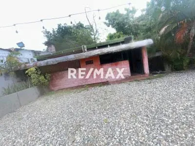 ¡ VENDO ATRACTIVO TERRENO CON BIENHECHURIAS ! - 3