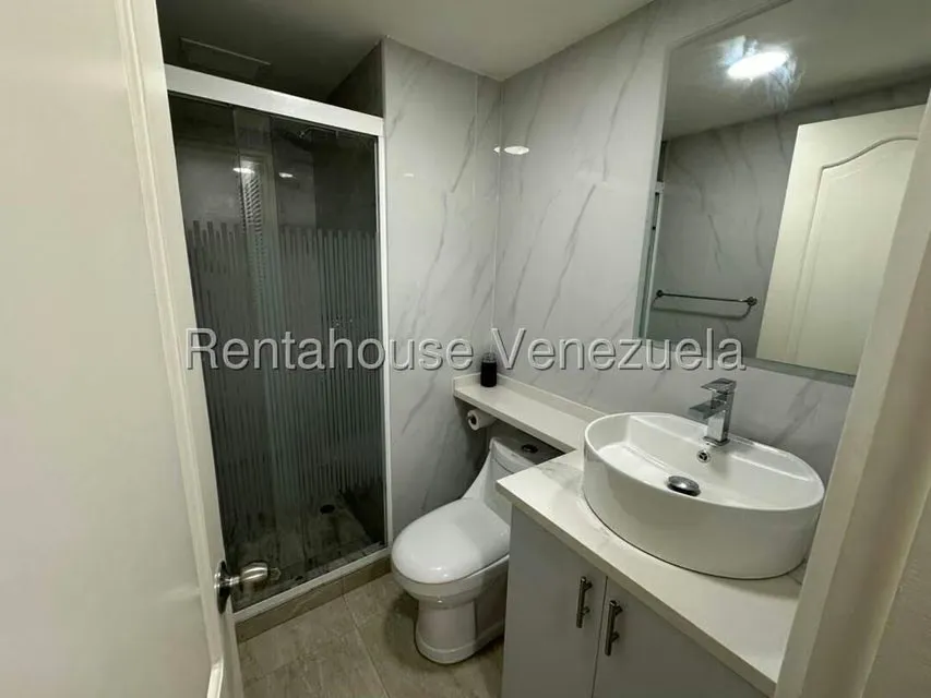Apartamento (1 Nivel) en Alquiler en Altamira, Distrito Metropolitano - 7