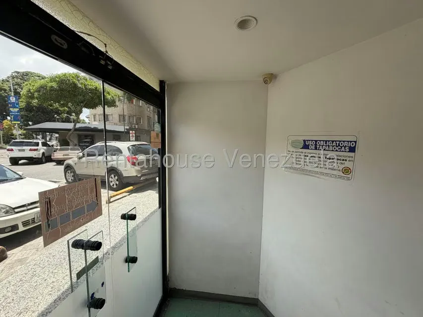 Local Comercial en Alquiler en La Carlota, Distrito Metropolitano - 22