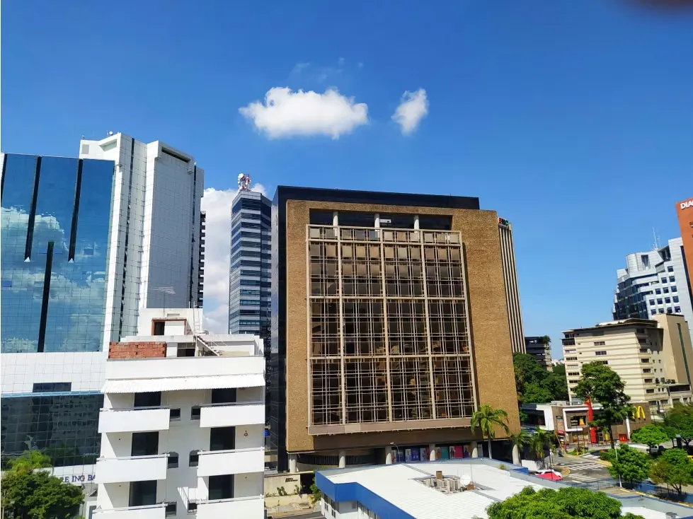 AMPLIO Y MAGNÍFICO PH EN VENTA EN ALTAMIRA 238mts/3H+s/3B+s/1PE - 19