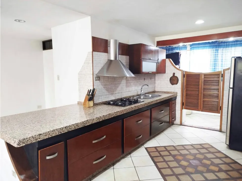 AMPLIO Y MAGNÍFICO PH EN VENTA EN ALTAMIRA 238mts/3H+s/3B+s/1PE - 7