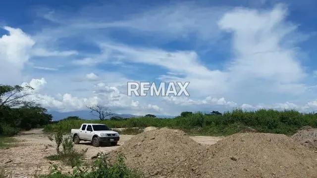 Terreno de 32.237 en venta en Calicanto. - 5