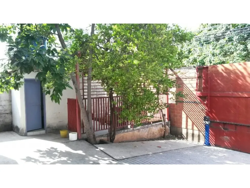 En Venta Galpon Zona Industrial en Guarenas. Estado Miranda - 4