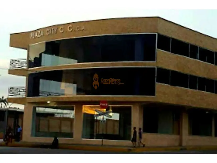 ALQUILER DE LOCAL COMERCIAL C.C PLAZA CITY