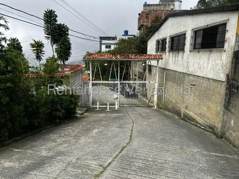 Terreno (Residencial) en Venta en El Junquito, Distrito Metropolitano