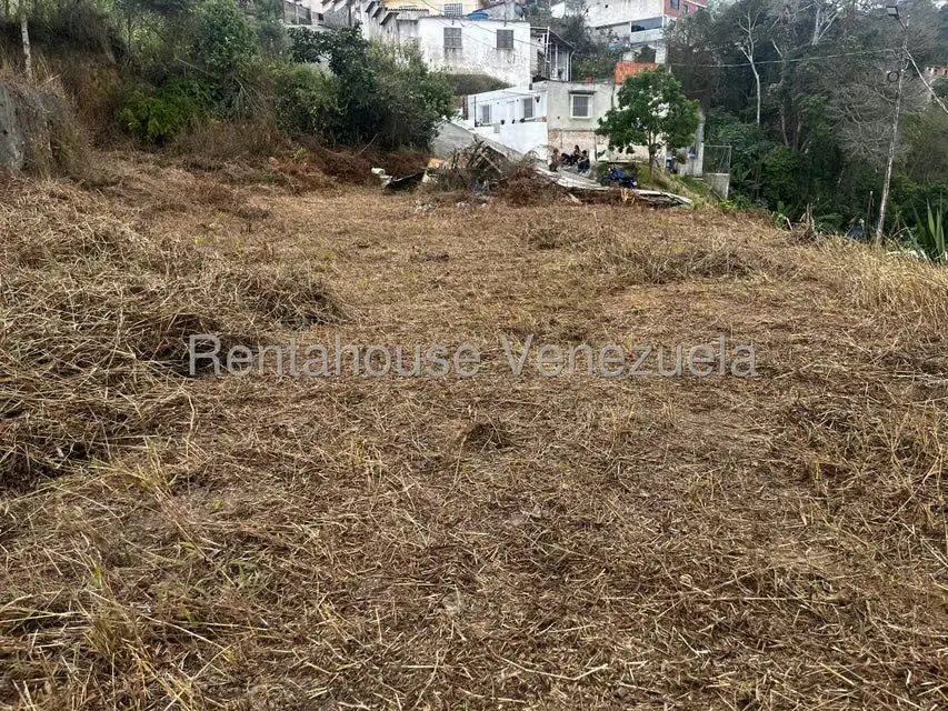 Terreno (Residencial) en Venta en El Junquito, Distrito Metropolitano - 16