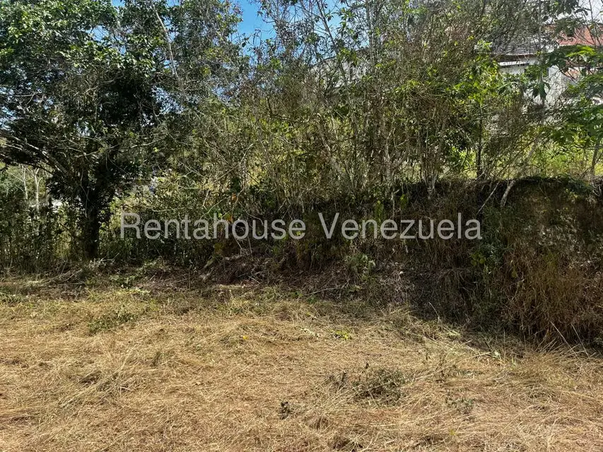 Terreno (Residencial) en Venta en El Junquito, Distrito Metropolitano - 9