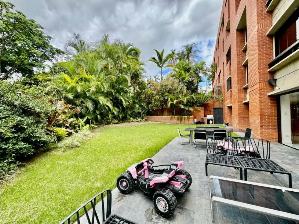 Se vende PB 300m2 + 460m2 jardín 3h+s/5b/3p Chulavista - 6