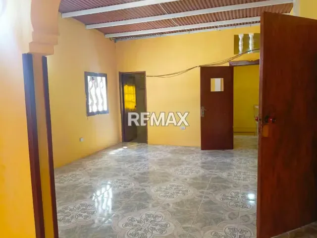VENTA CASA EN VEREDA EN LA LLANADA SECTOR UNO, CUMANÁ - 10