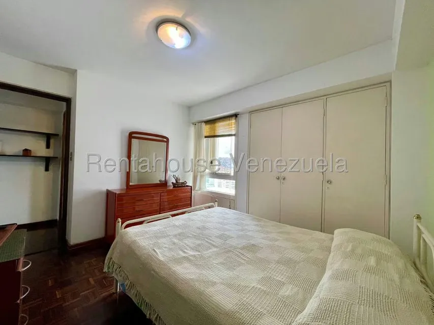 Apartamento (1 Nivel) en Venta en La Urbina, Distrito Metropolitano - 38