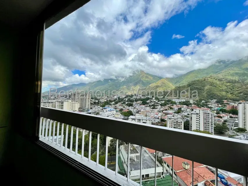 Apartamento (1 Nivel) en Venta en La Urbina, Distrito Metropolitano - 43