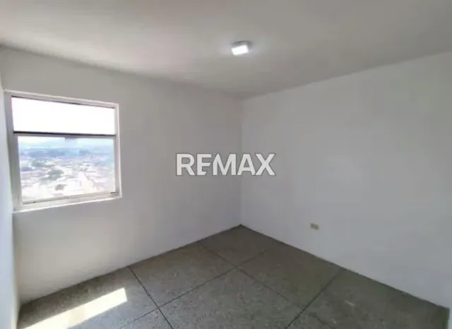 EN VENTA APARTAMENTO RES. DON MIGUEL EN SANTA ROSA - 8