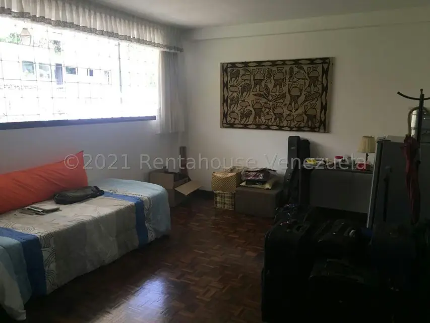 Casa (Contemporaneo) en Venta en Prados del Este, Distrito Metropolitano - 24