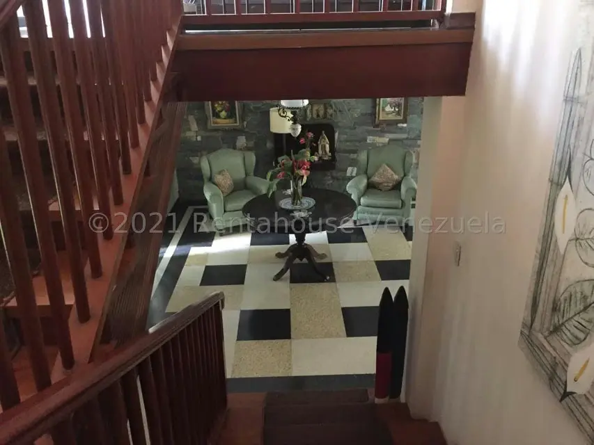 Casa (Contemporaneo) en Venta en Prados del Este, Distrito Metropolitano - 31