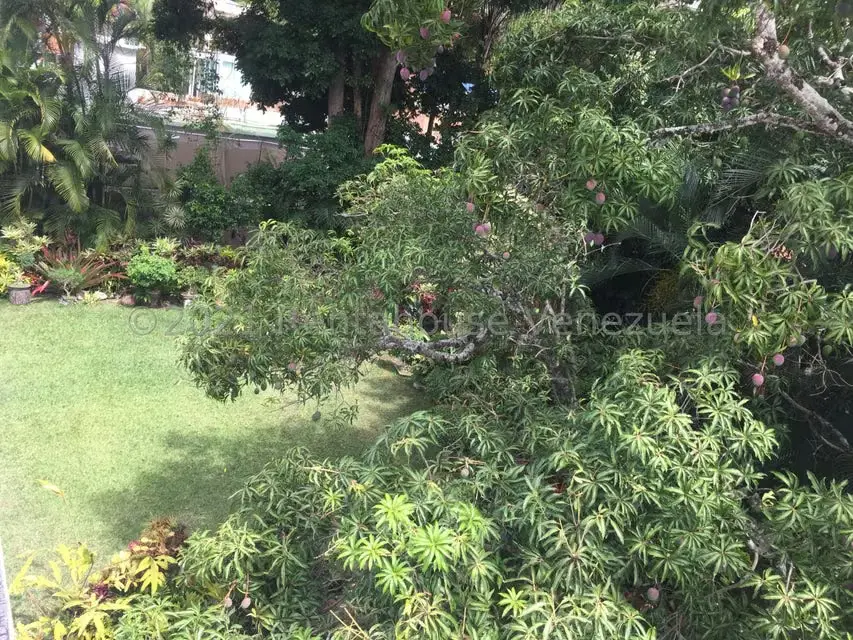 Casa (Contemporaneo) en Venta en Prados del Este, Distrito Metropolitano - 44