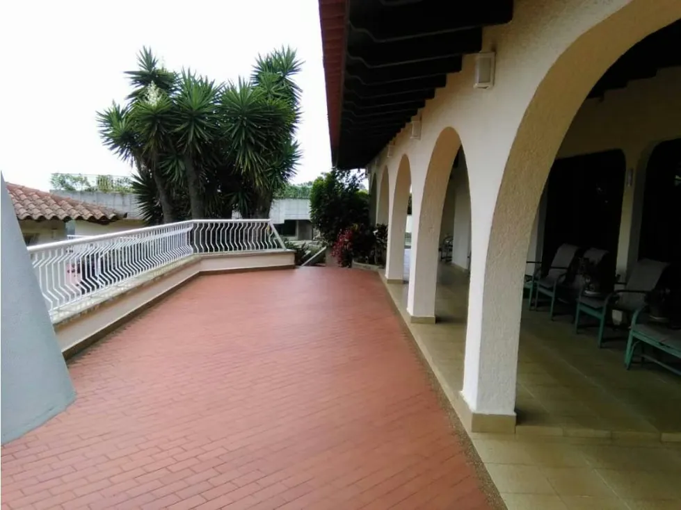 Vendo casa 1500m2 10h/8b/10p San Antonio de los Altos 4052 - 16