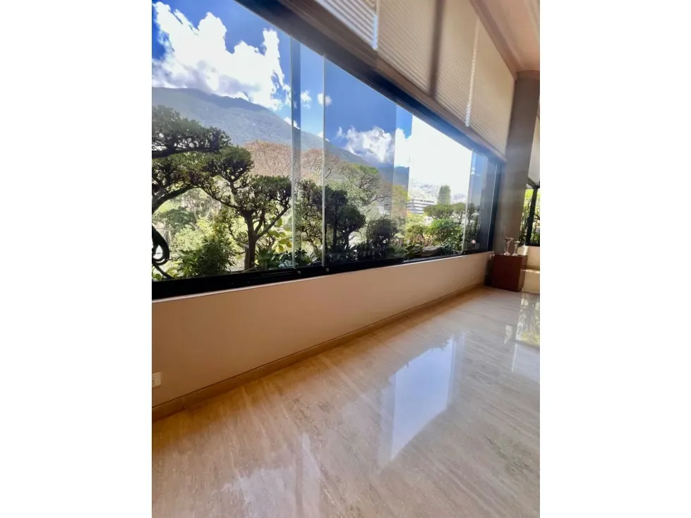 Se vende Ph 580m2 Los Palos Grandes 9552 - 7