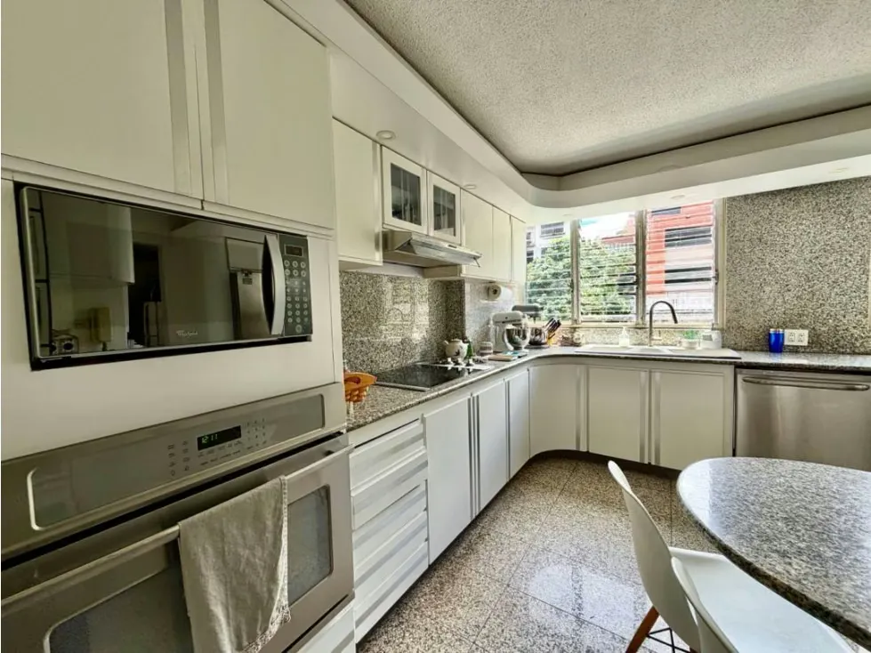 Se vende apto 305m2 3h+s+ch/6b/3p Urbanización Miranda - 20
