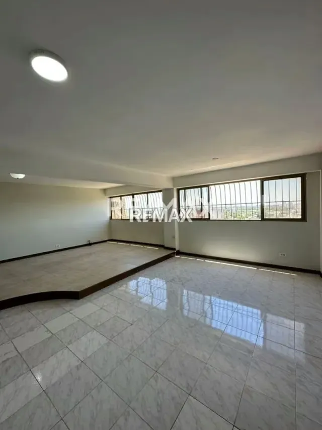 Apartamento en Alquiler Res. Laguna de Morrocoy - 4