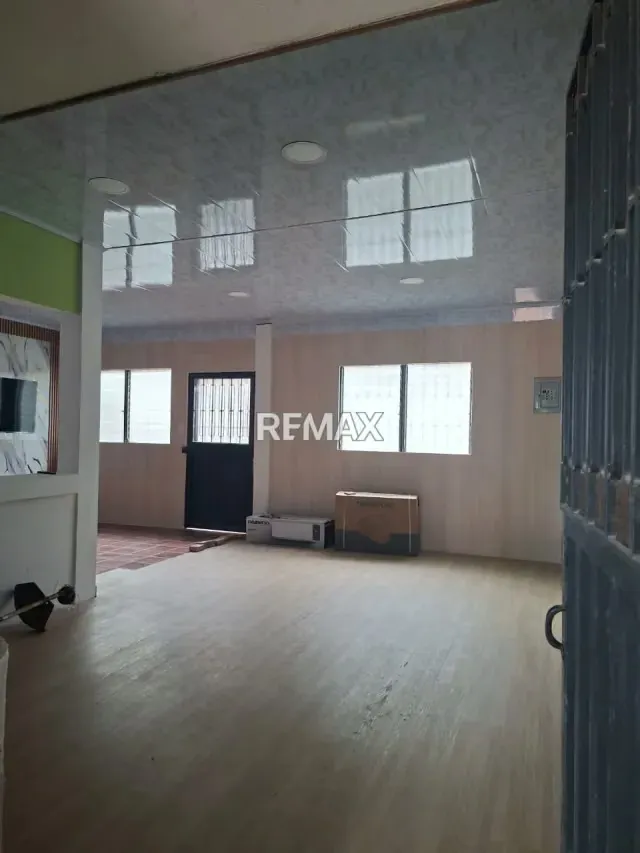 Espectacular Propiedad Multifamiliar: 900 m² de Terreno Propio, Casa + 2 Apartamentos Independientes – Vía El Mirador - 4