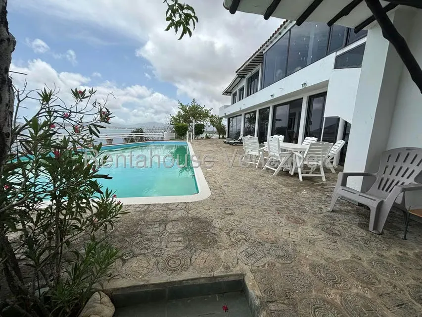Casa (Multipes Niveles) en Venta en Juangriego, Nueva Esparta - 14