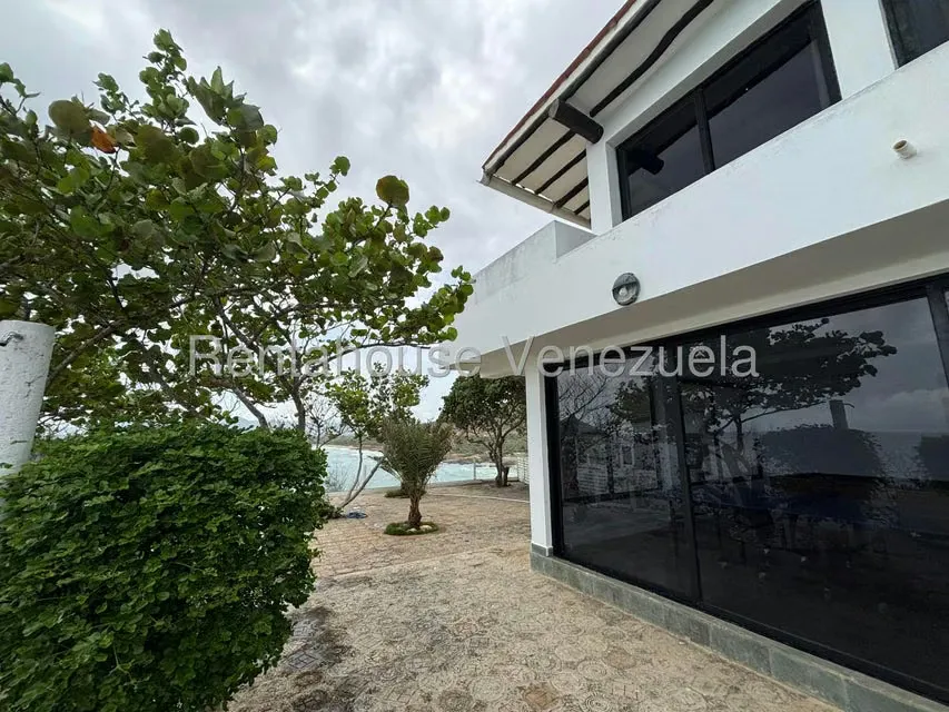 Casa (Multipes Niveles) en Venta en Juangriego, Nueva Esparta - 43