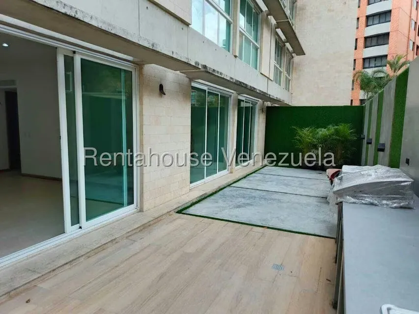 Apartamento (1 Nivel) en Alquiler en Lomas de Las Mercedes, Distrito Metropolitano - 20