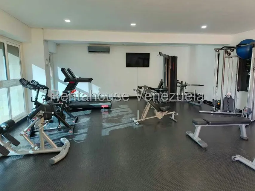 Apartamento (1 Nivel) en Alquiler en Lomas de Las Mercedes, Distrito Metropolitano - 44