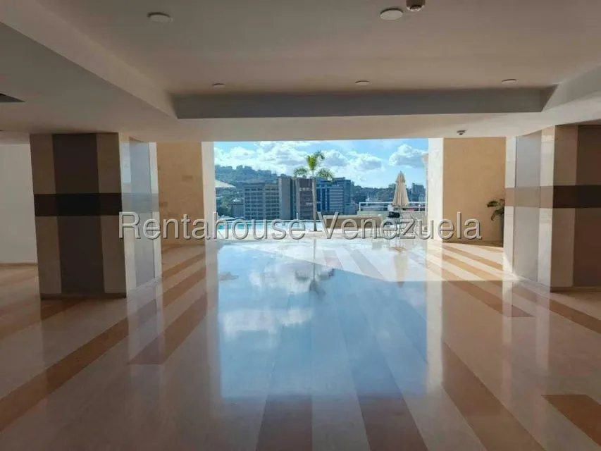Apartamento (1 Nivel) en Alquiler en Lomas de Las Mercedes, Distrito Metropolitano - 50