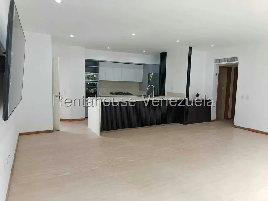 Apartamento (1 Nivel) en Alquiler en Lomas de Las Mercedes, Distrito Metropolitano - 10