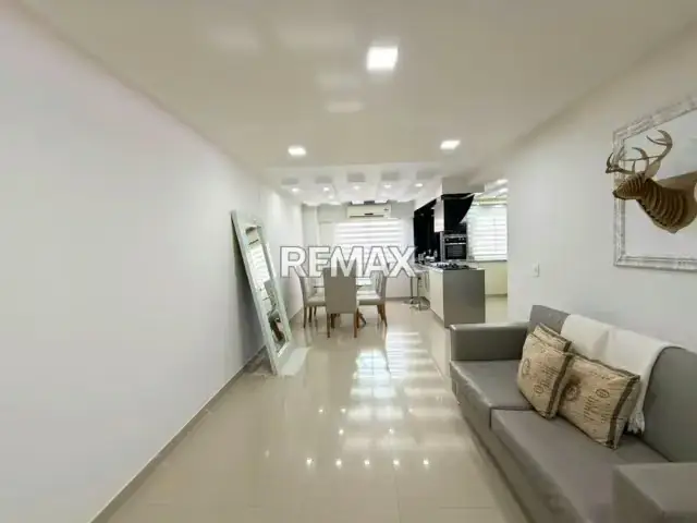 VENDO MODERNO APARTAMENTO EN CIUDAD ROCA BARQUISIMETO LARA