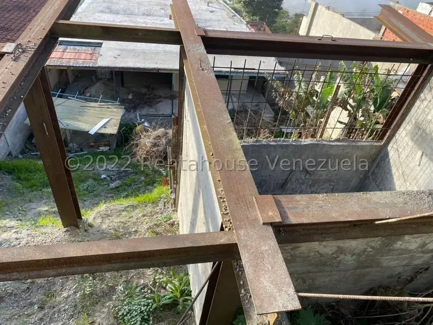 Terreno (Residencial) en Venta en El Junquito, Distrito Metropolitano - 7