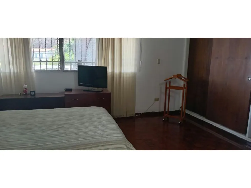 Casa en venta 390m², Calle Orinoco, Colina de Bello Monte - 13
