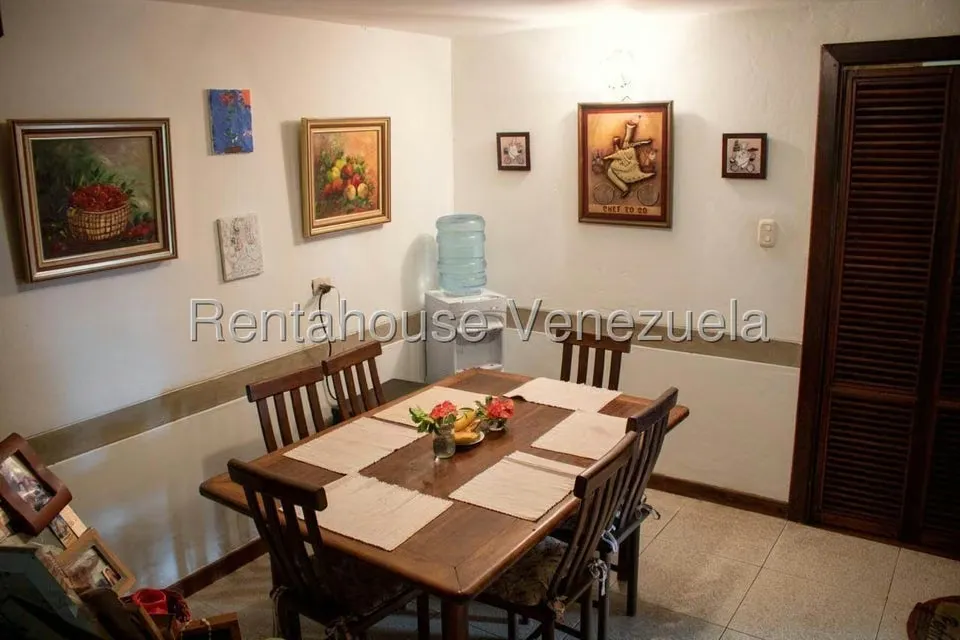 Casa (Multipes Niveles) en Venta en Loma Larga, Distrito Metropolitano - 22