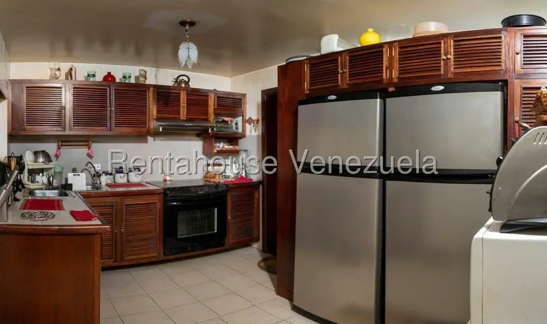 Casa (Multipes Niveles) en Venta en Loma Larga, Distrito Metropolitano - 23