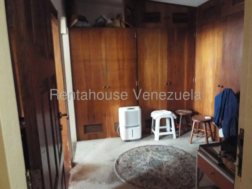 Casa (Multipes Niveles) en Venta en Loma Larga, Distrito Metropolitano - 35