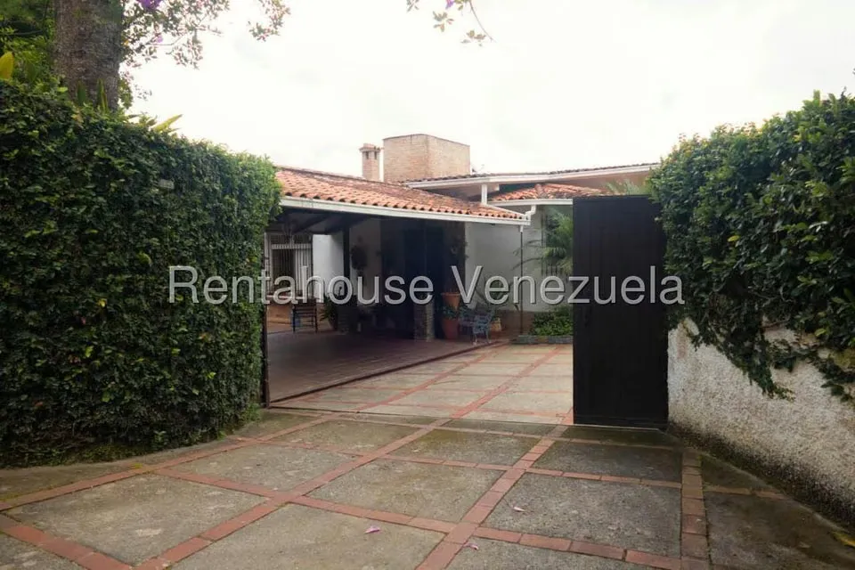 Casa (Multipes Niveles) en Venta en Loma Larga, Distrito Metropolitano - 39