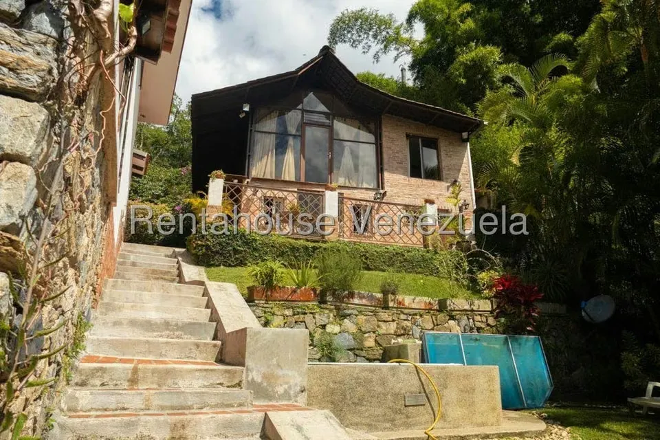 Casa (Multipes Niveles) en Venta en Loma Larga, Distrito Metropolitano - 41