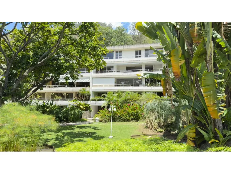 Se alquila Apto 400m² 3h+s/4b+s/2p Alta Florida