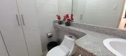 Vista 44