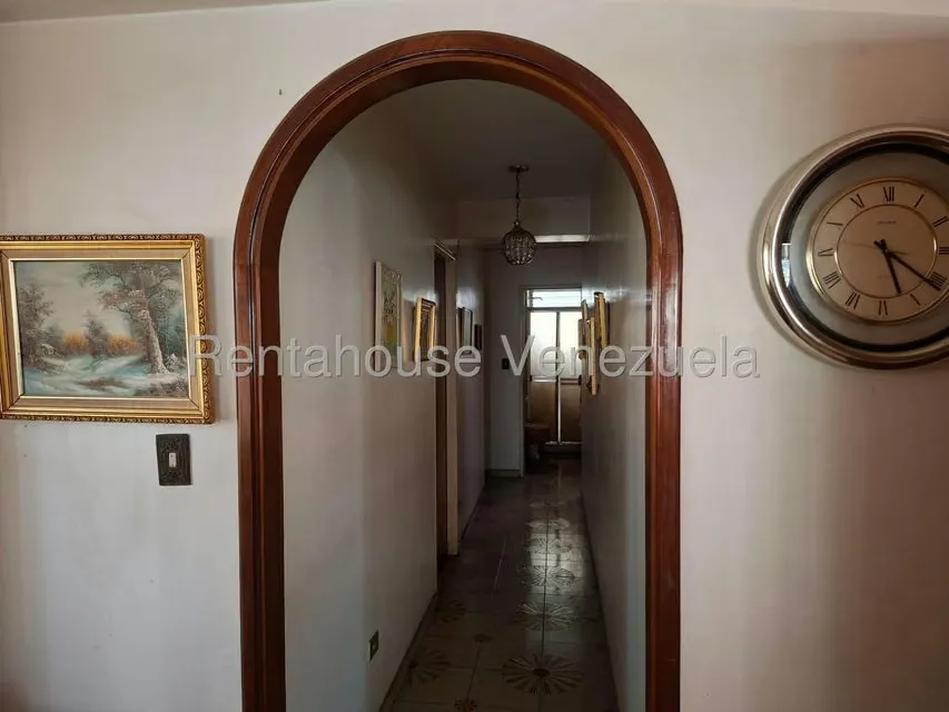 Apartamento (1 Nivel) en Venta en Parroquia La Candelaria, Distrito Metropolitano - 10