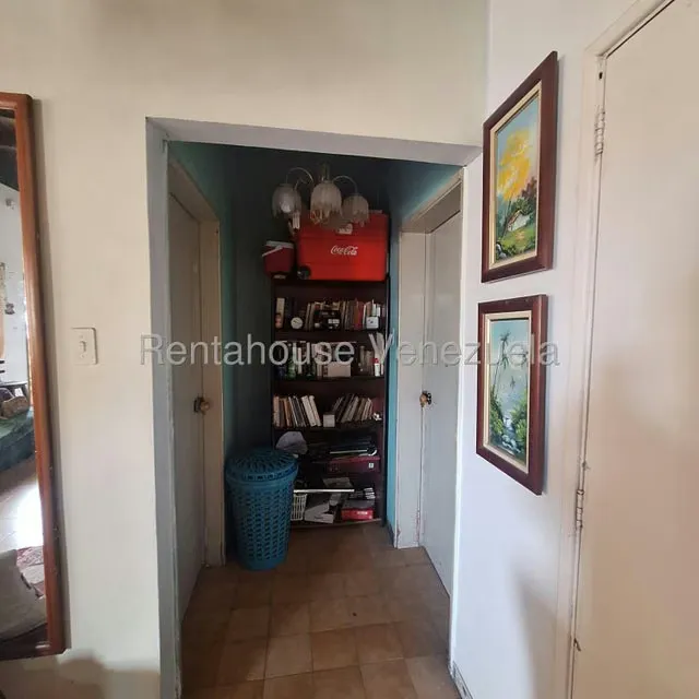 Apartamento (1 Nivel) en Alquiler en Parroquia Altagracia, Distrito Metropolitano - 14